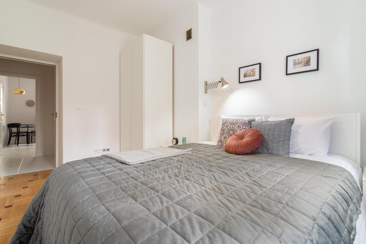 Rent Like Home - Mostowa 11 Варшава Экстерьер фото